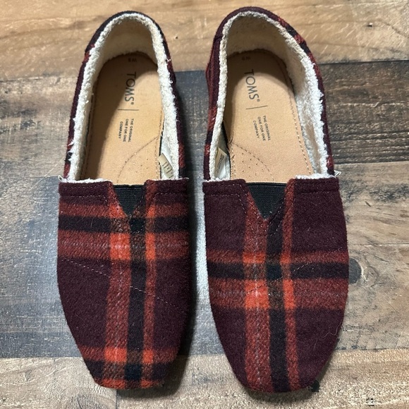 Toms Redondo Plaid Slip On Flats - Picture 2 of 8